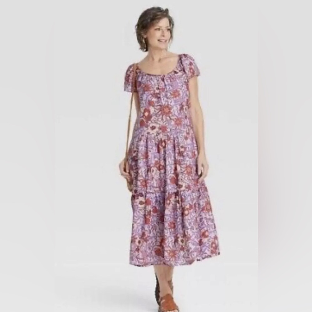 Knox Rose Lilac Floral Dress Size Medium NWT